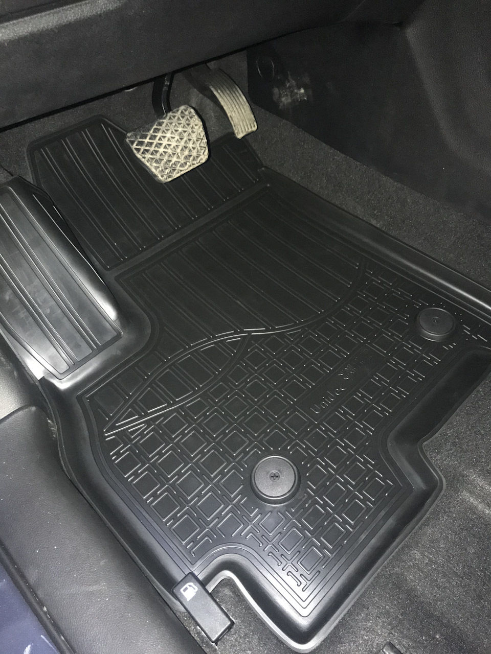 Chery Tiggo 1.2.4.7.8 PRO  "Unidec"3D Covorase din poliuretan Pina la-10% foto 1