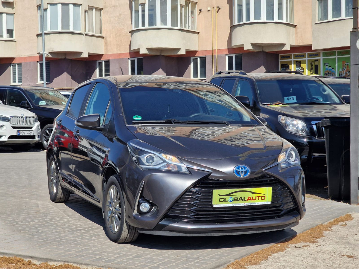 Toyota Yaris foto 2
