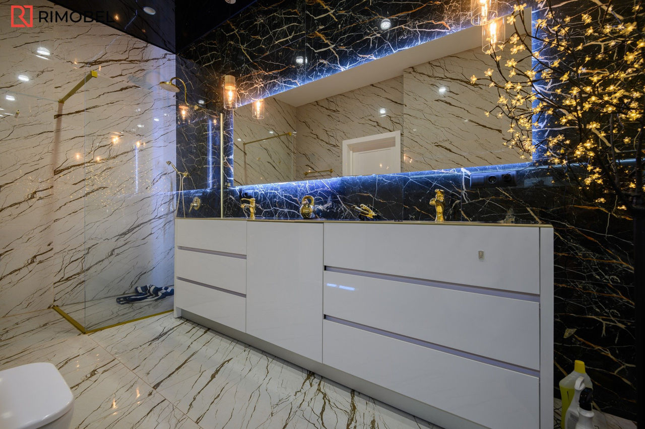 Mobilier în baie personalizat foto 1