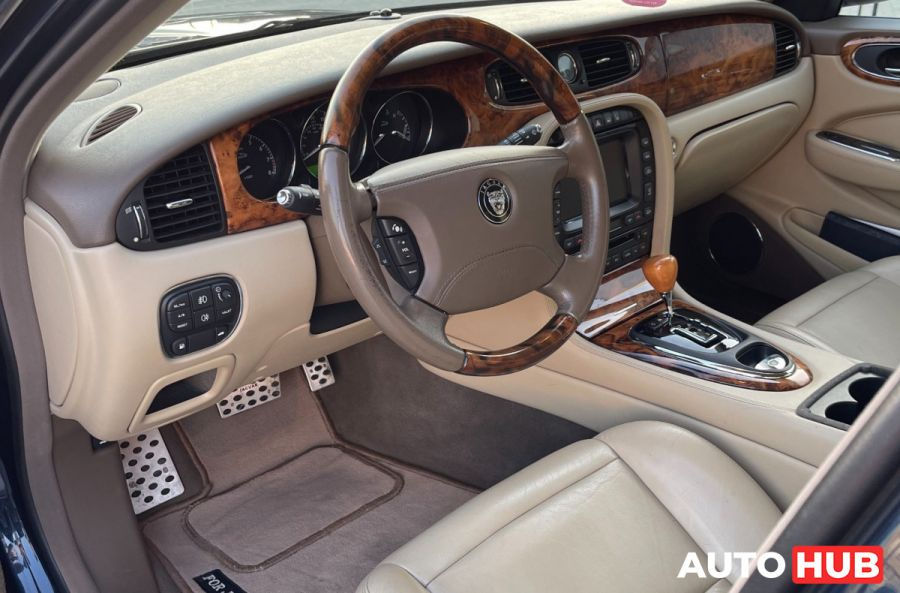 Jaguar XJ - Прокат // Rent // Chirie foto 4