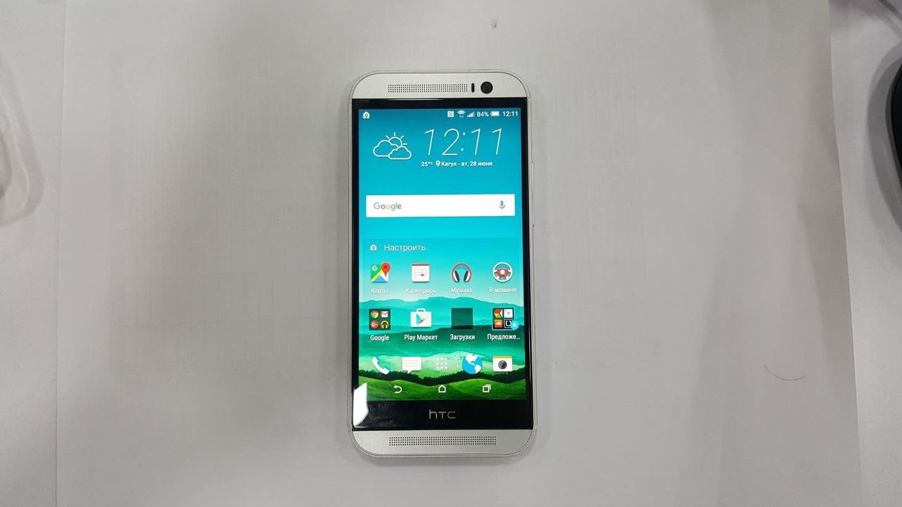 HTC One (M8) отличный телефон