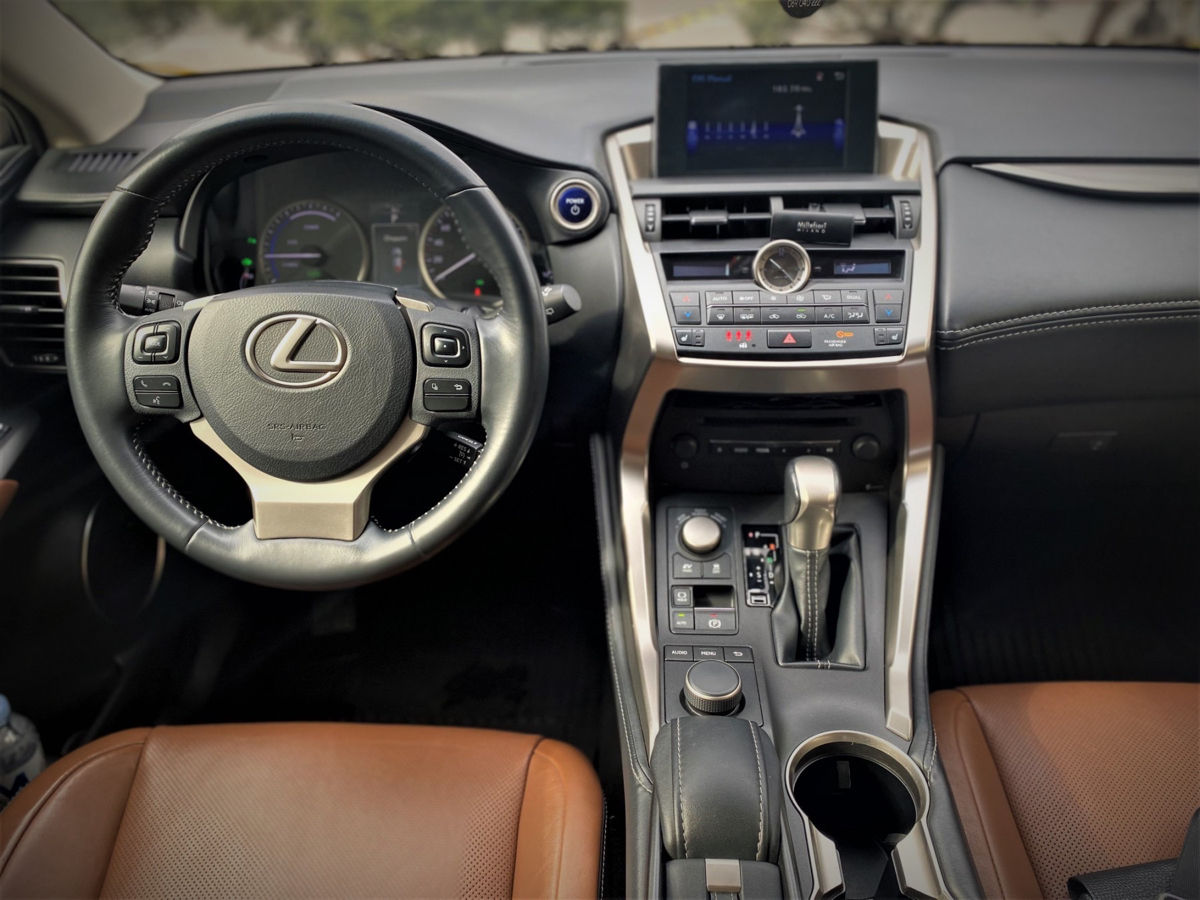 Lexus NX Series foto 5