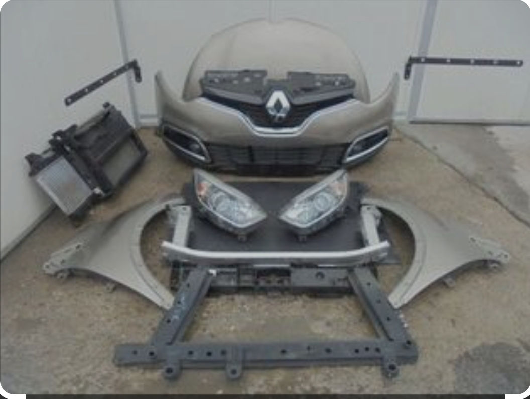 Dezmembrez Renault Scenic foto 0
