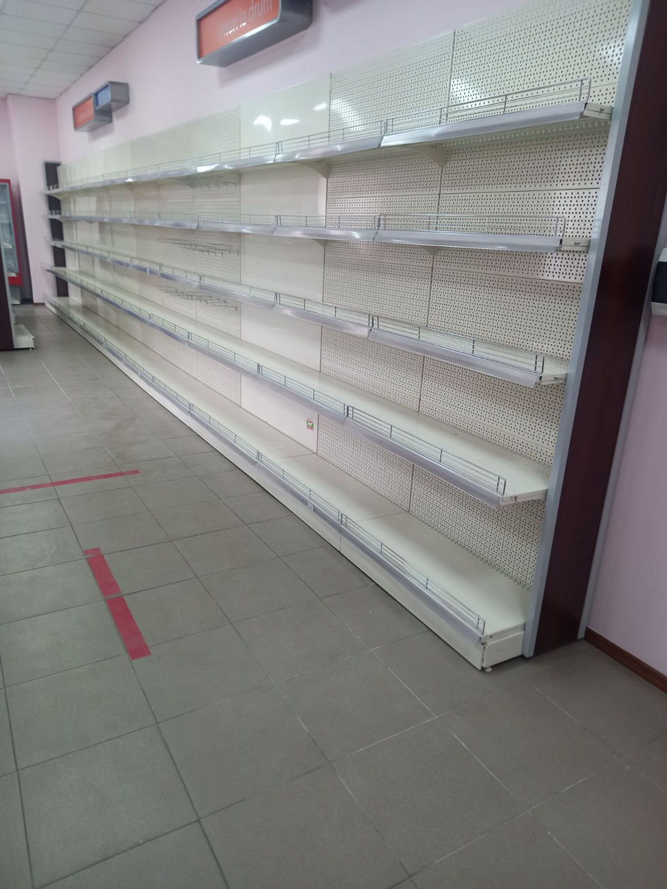 Cumpăr rafturi metalice pentru magazin  foto 0