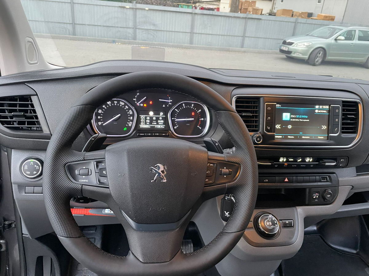 Peugeot Expert фото 6