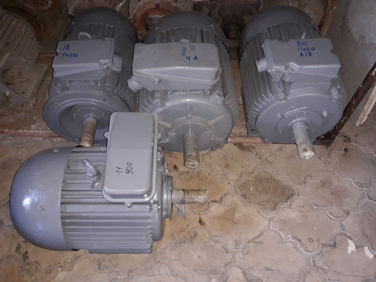 Электромоторы любых оборотов и квт. 220 V и 380 V (новые и Б/у ...