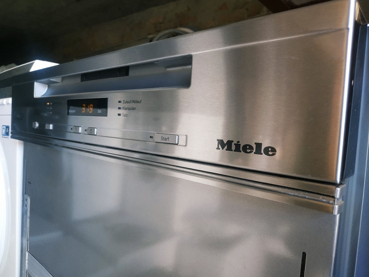 Посудомоечная машина Miele фото 3