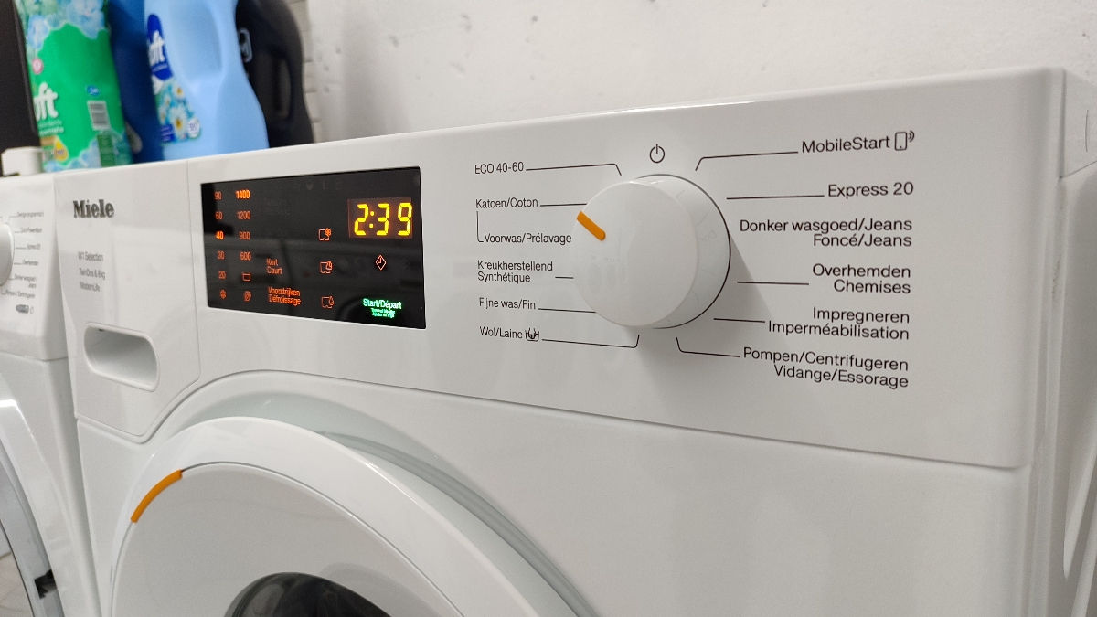 Стиральная машина Miele W1 фото 4