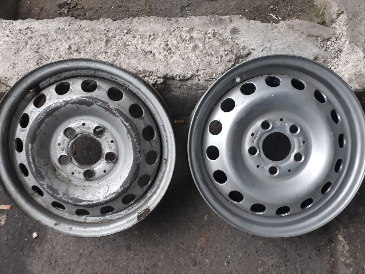 Шины 4 шт. - 205/55 r16 диски 6 шт. - r15, 5x112 диски титан 4 шт ...