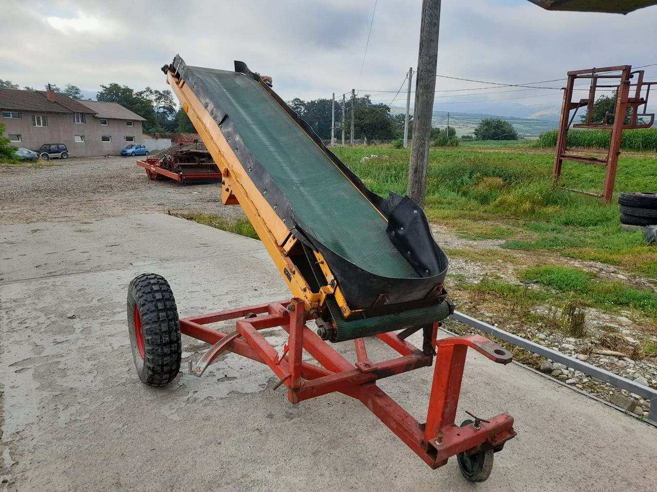 Banda transportoare - 3 m / 55 cm - pt cartofi si cereale фото 0