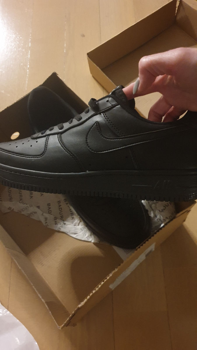 Pantofi negri Nike noi 46 marimea фото 3