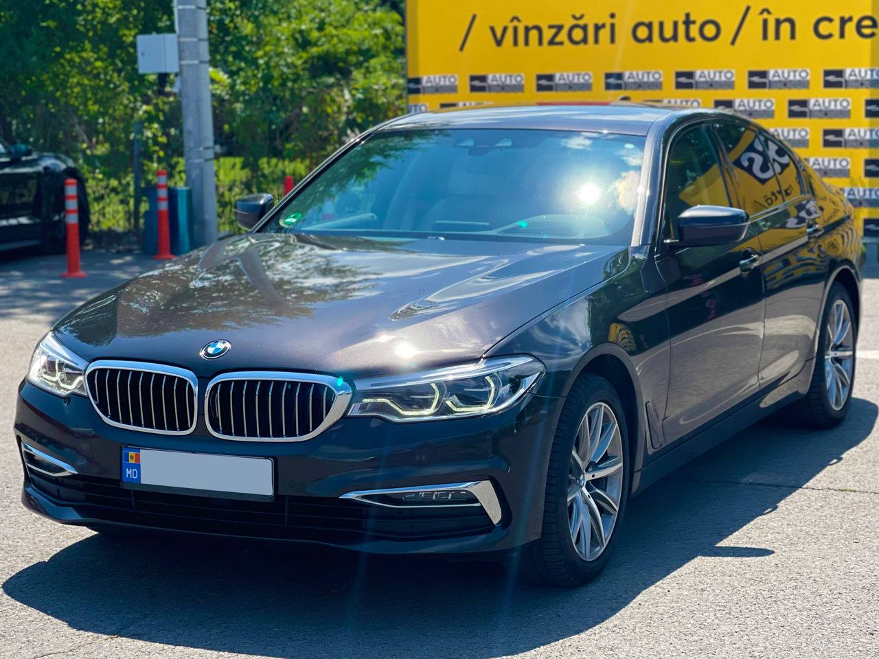 BMW 5 Series foto 5