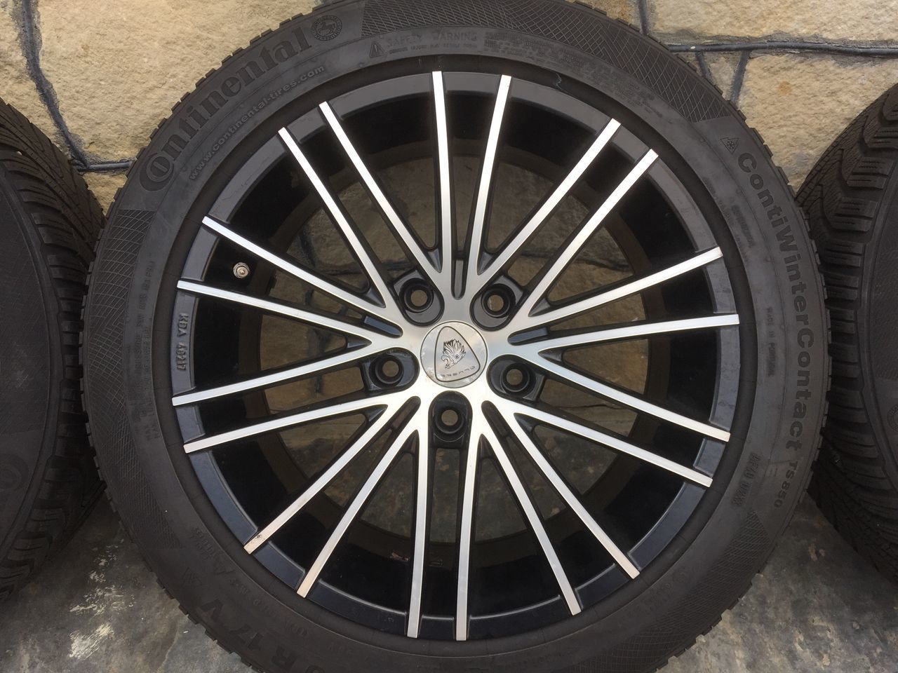 Зима 225/50 R17 5x120 , 4 мм, 5 x 120 17 225 / 50 BMW VW T5 T6 jante iarna