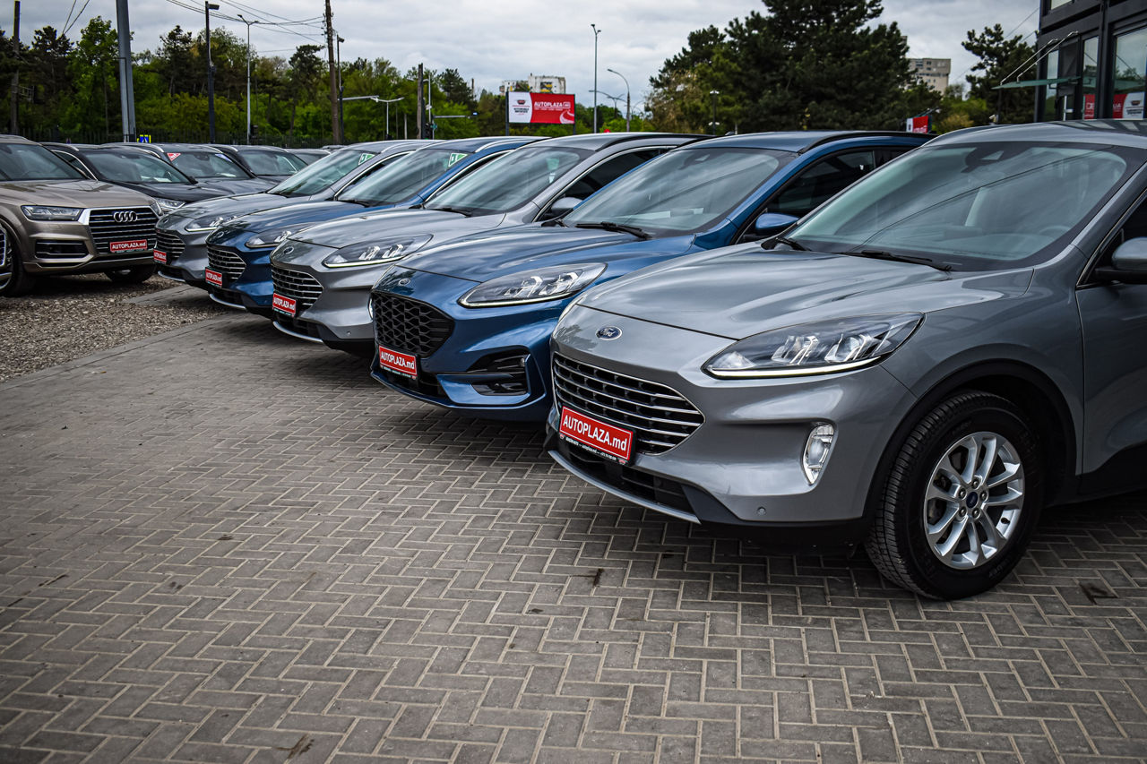 Ford Kuga foto 3