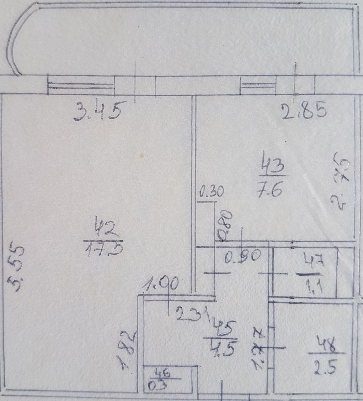 Бельцы. Меняю 1 ком. квартиру на 2-х комнатную с доплатой.