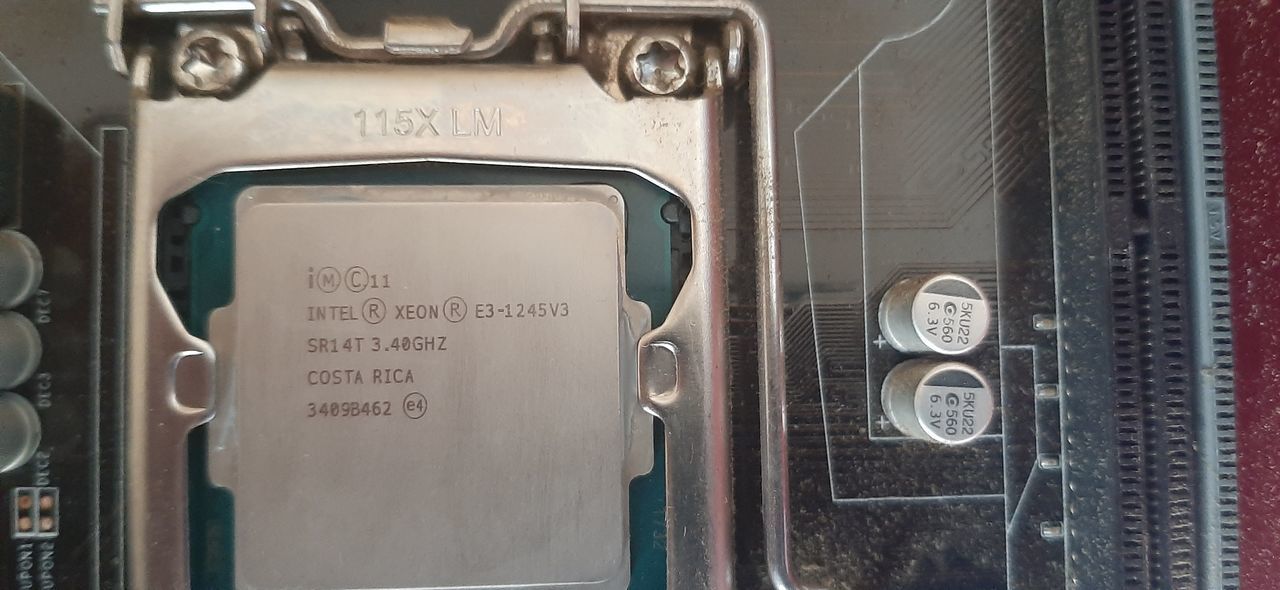 Xeon E3-1245 v3 + Z97 + 16 GB DDR3