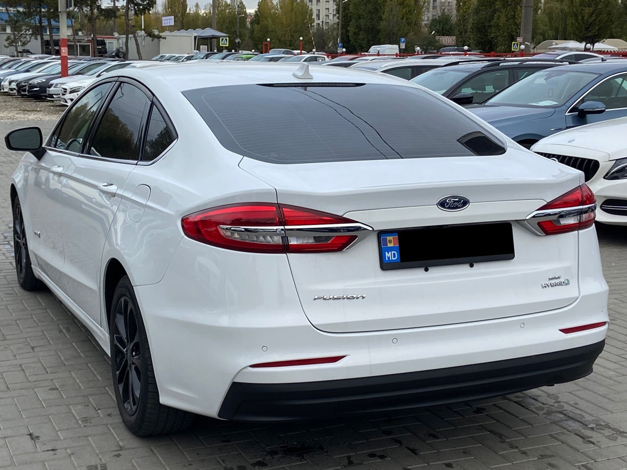 Ford Fusion foto 4