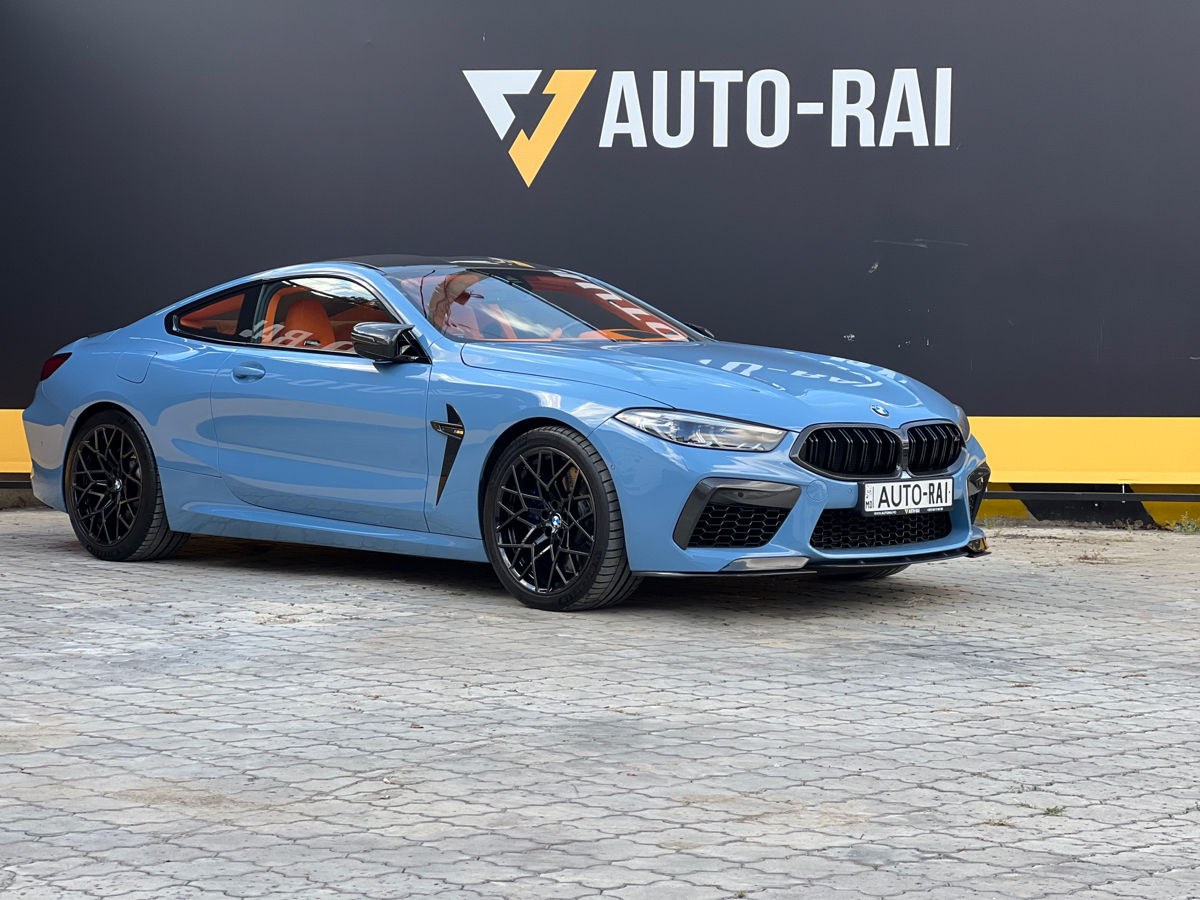 BMW M8 фото 1