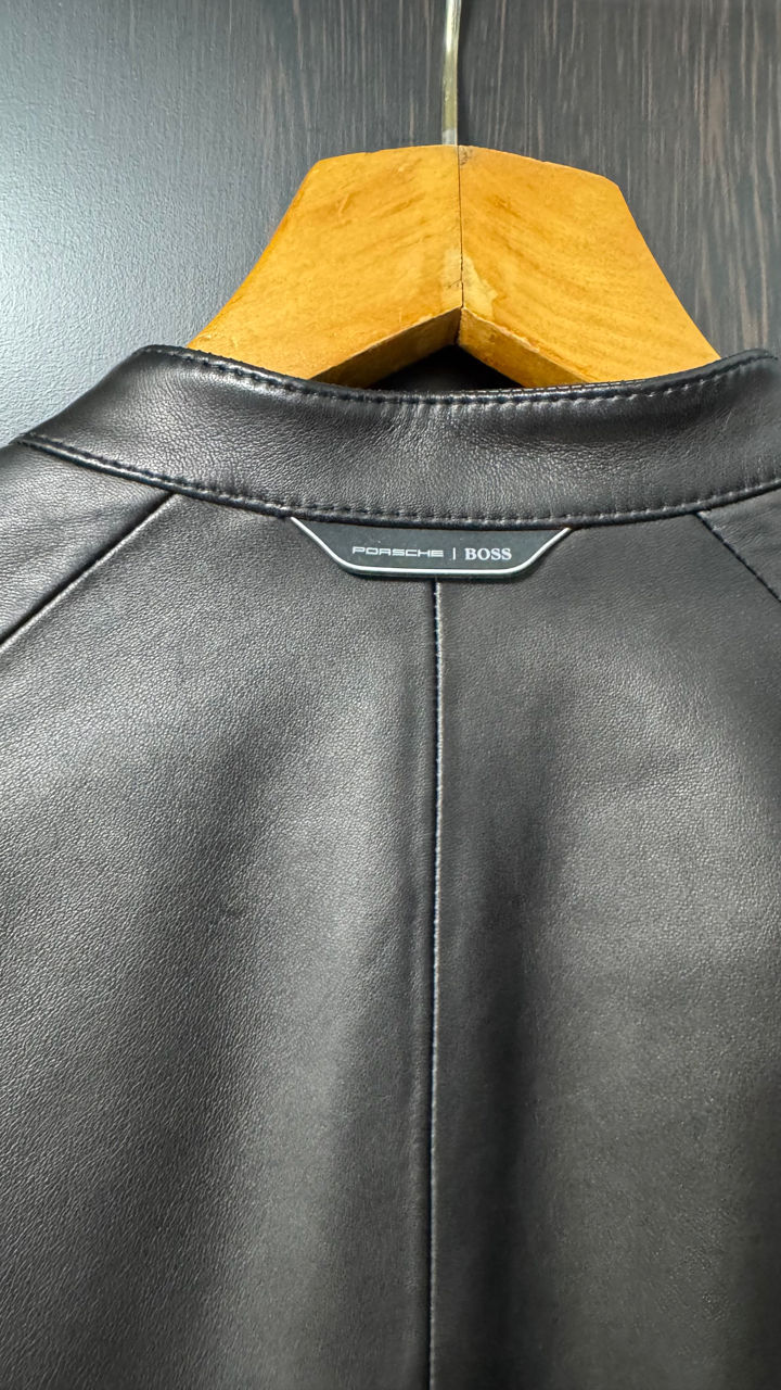 Срочно продам кожаные куртки Hugo Boss Porsche Design и Hugo Boss Mercedes оригинал foto 7