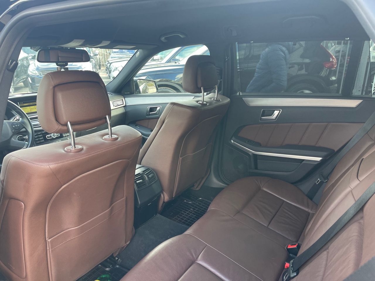 Mercedes E-Class foto 15