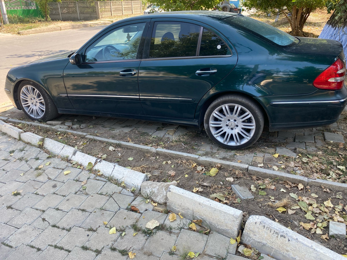 Mercedes w211 foto 4