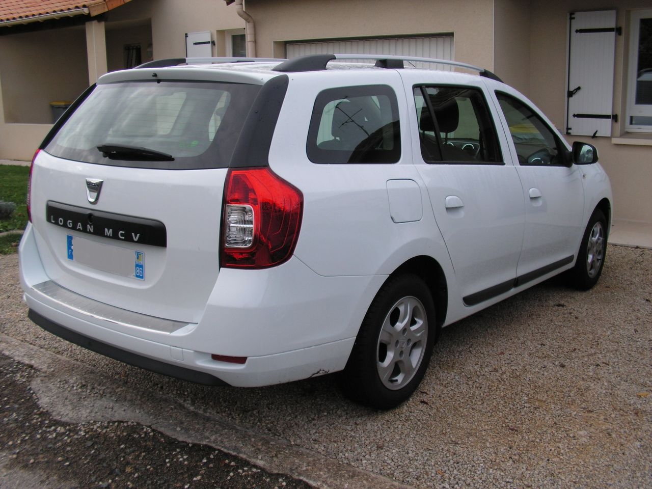 Dacia Logan Van фото 8
