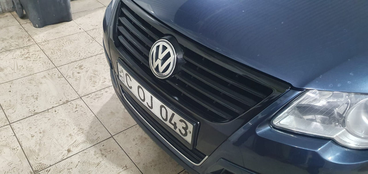 Volkswagen Passat foto 3