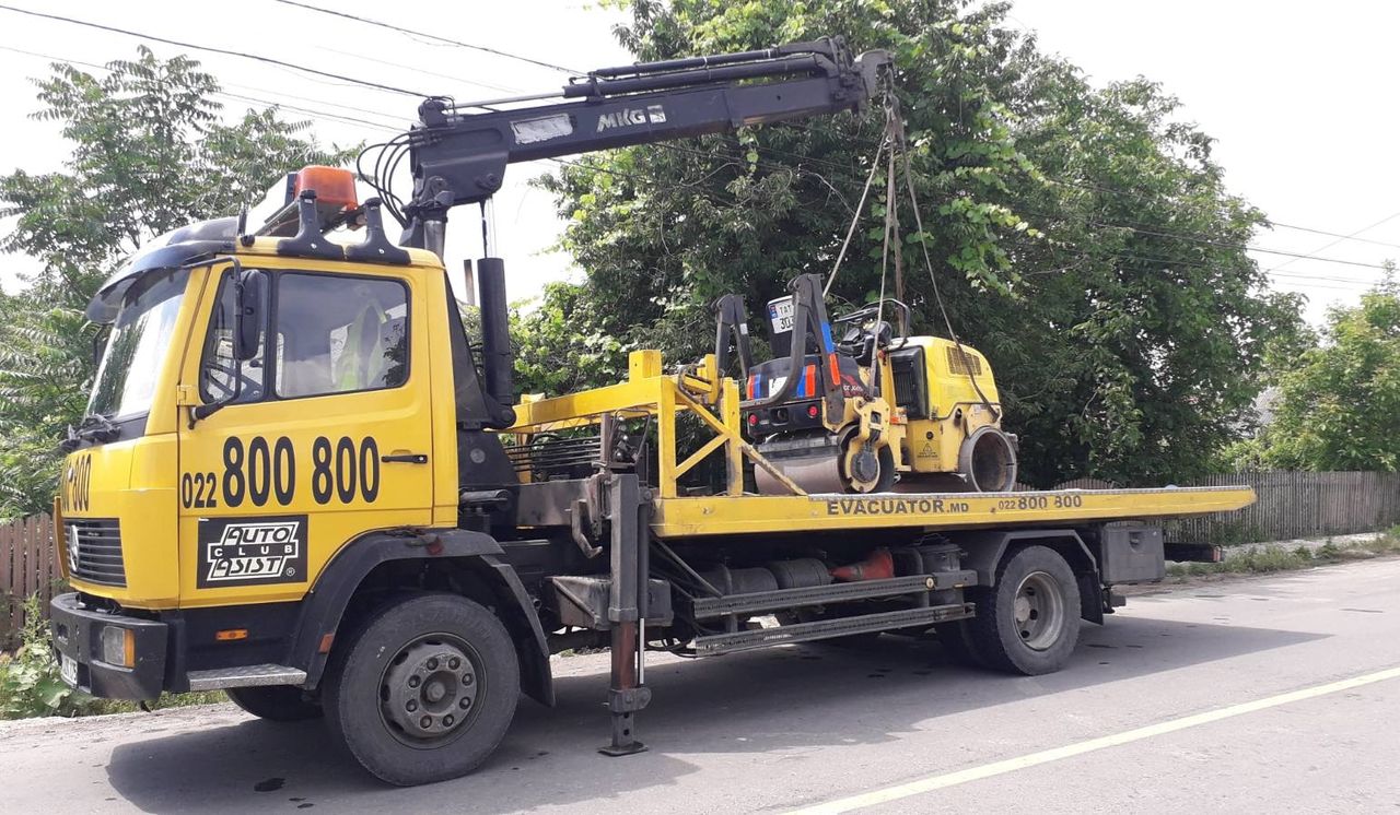 Evacuator Chisinau  Evacuator 24  Эвакуатор Chișinau  Manipulator foto 14