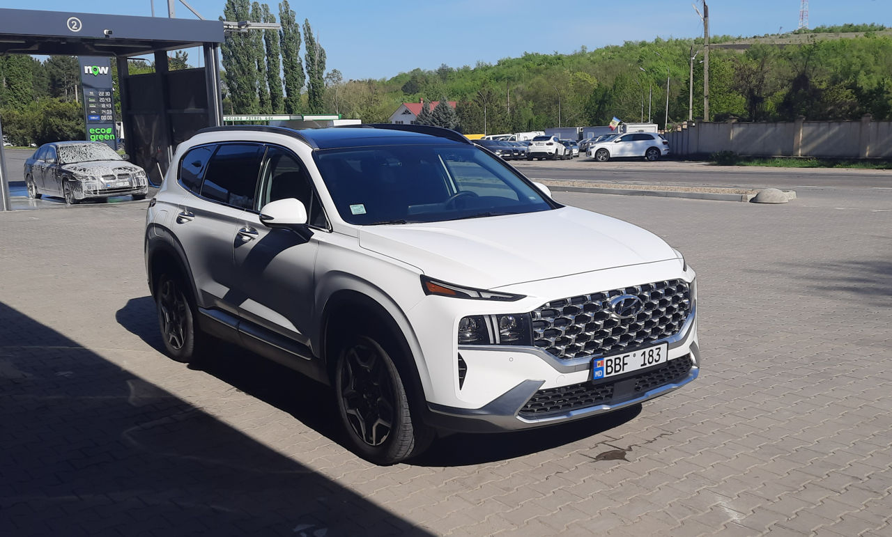 Hyundai Santa FE фото 0