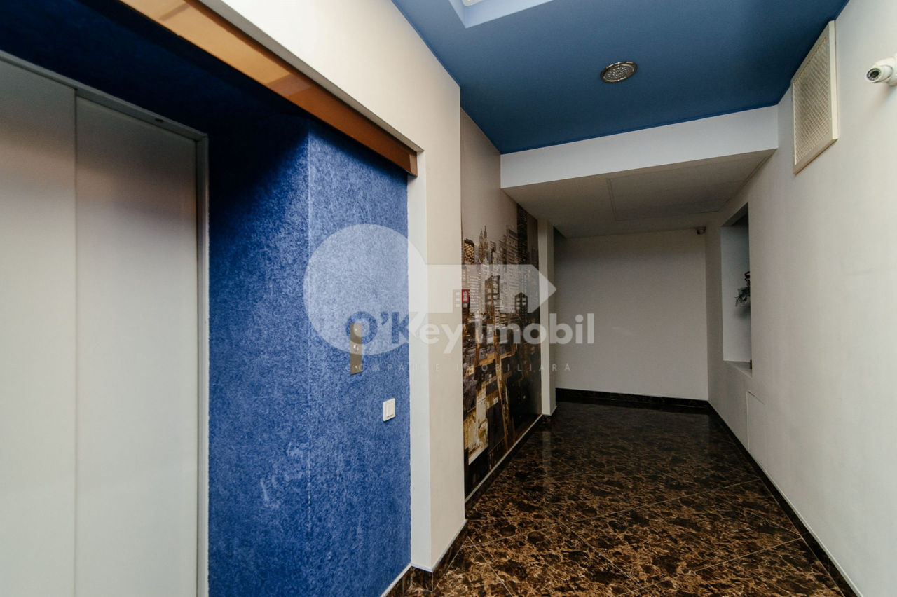 Oficiu cu o suprafață de 300 mp, Centru, 450000 € ! foto 16