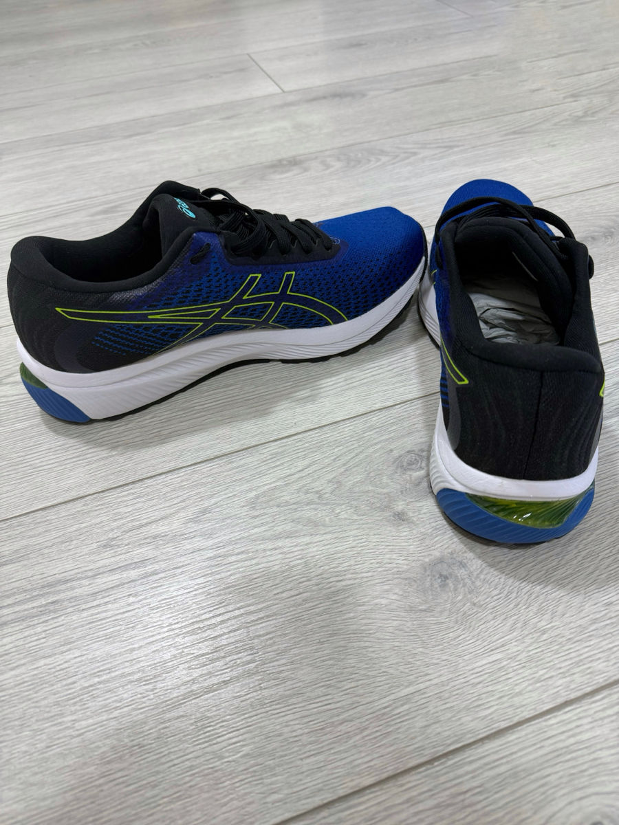New Asics Gel-STRATUS 2, 43, 90€ foto 2
