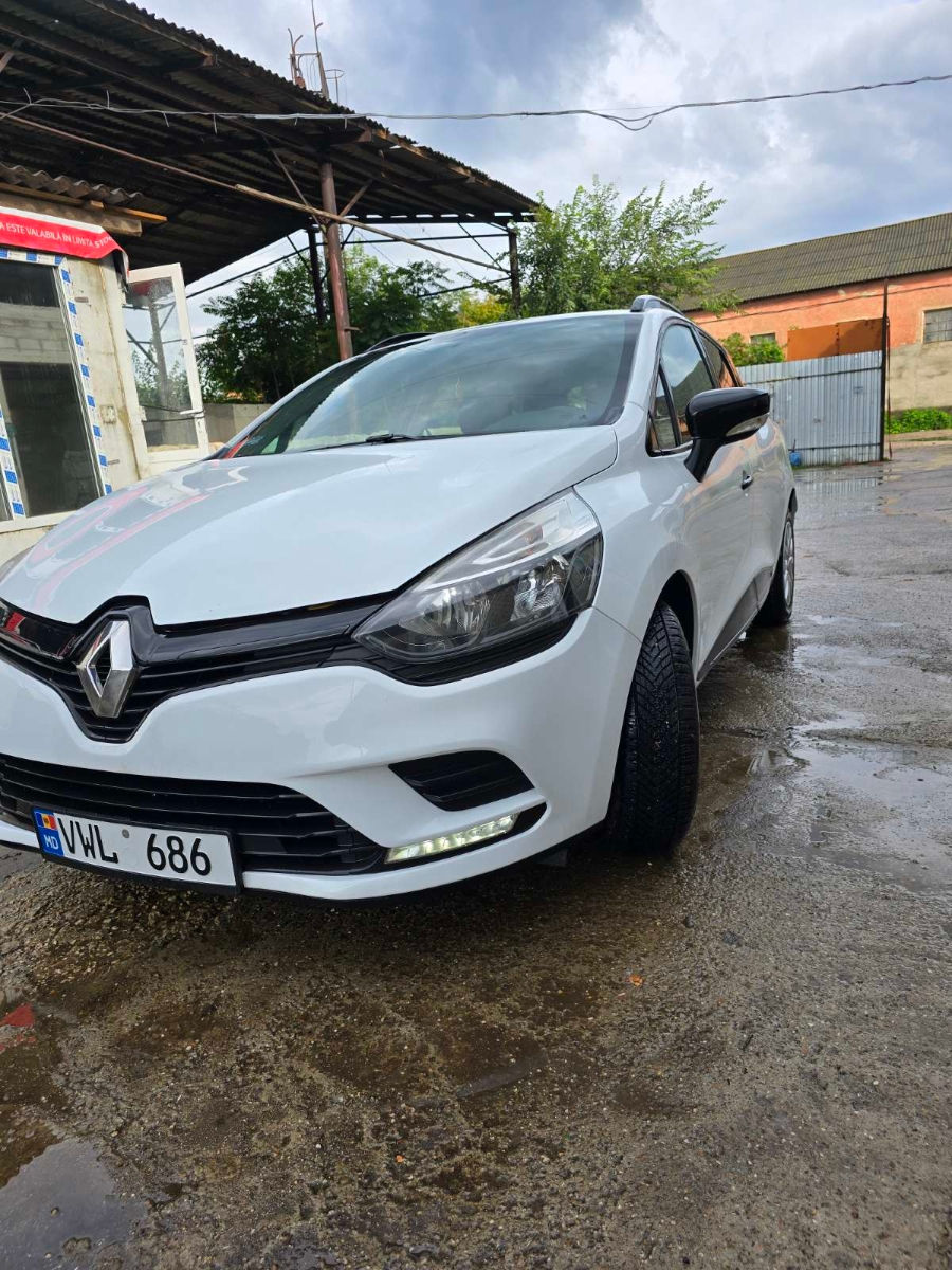 Renault Clio foto 0