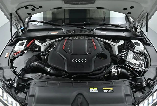Audi S4 foto 5