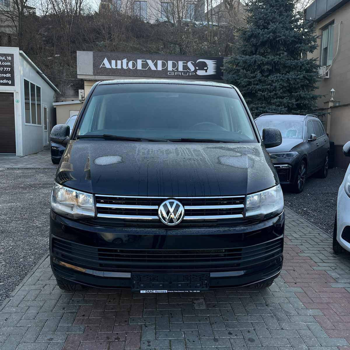 Volkswagen Caravelle foto 2