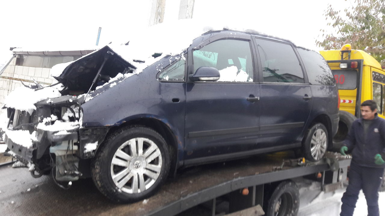 Cumpar masini de vinzare urgenta. Piese Audi si WV foto 0