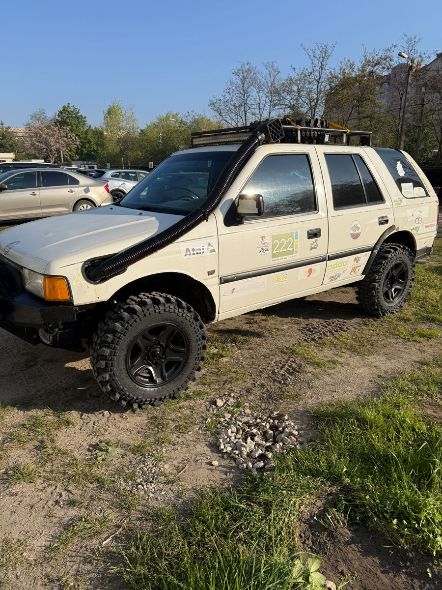 OpelFrontera