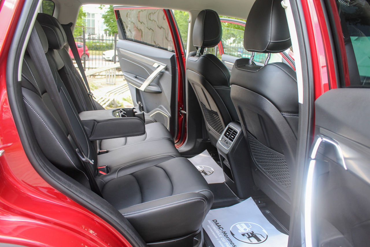 Geely Atlas Pro foto 14
