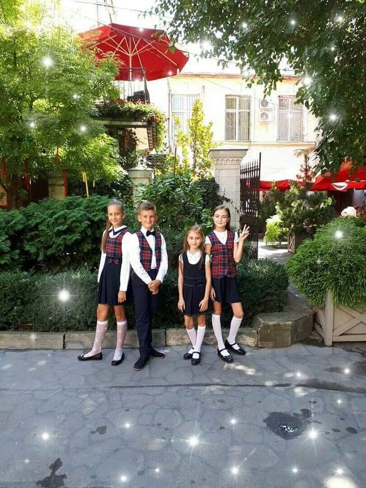 Uniforme Școlare foto 4