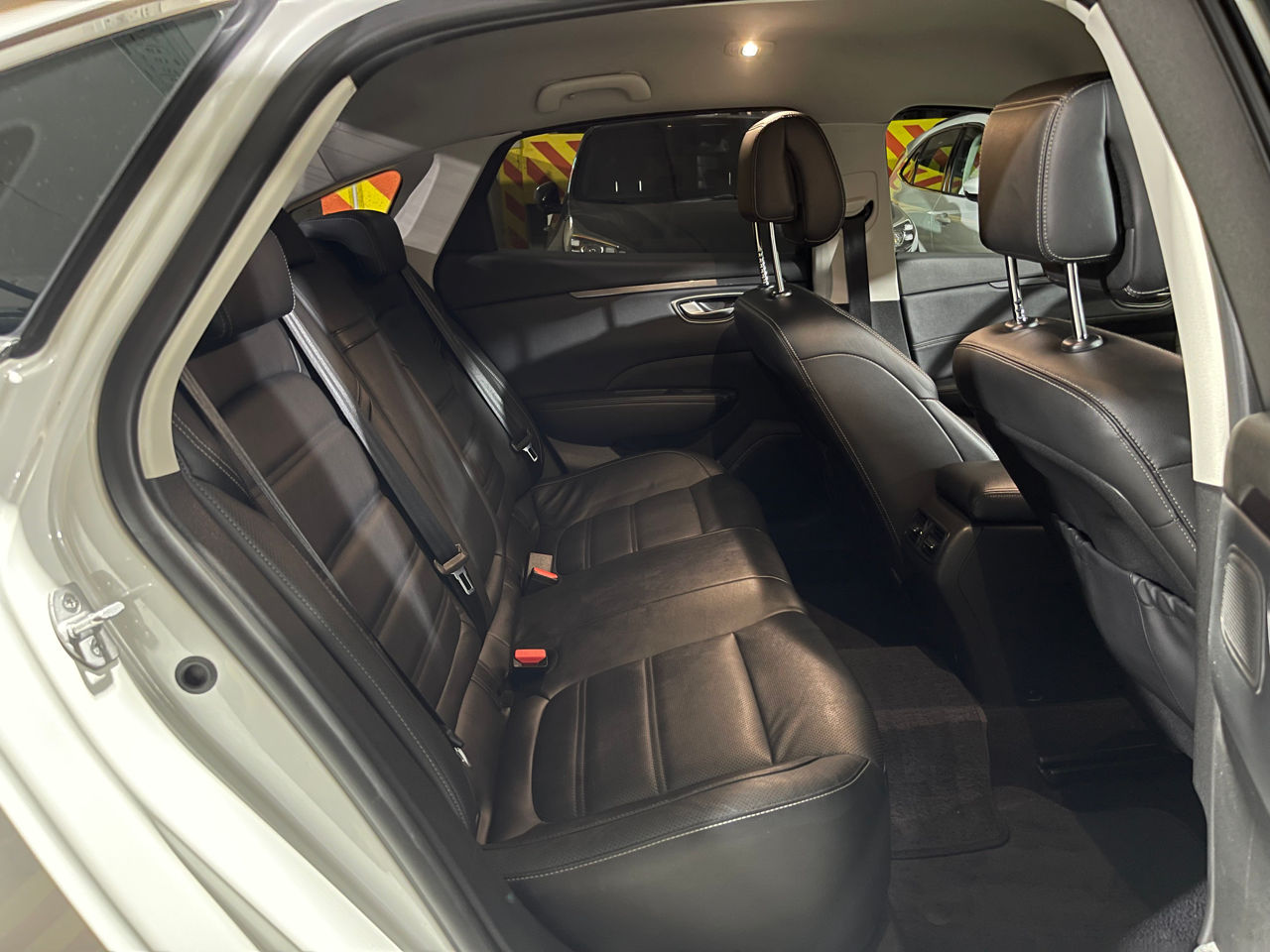 Renault Talisman foto 16