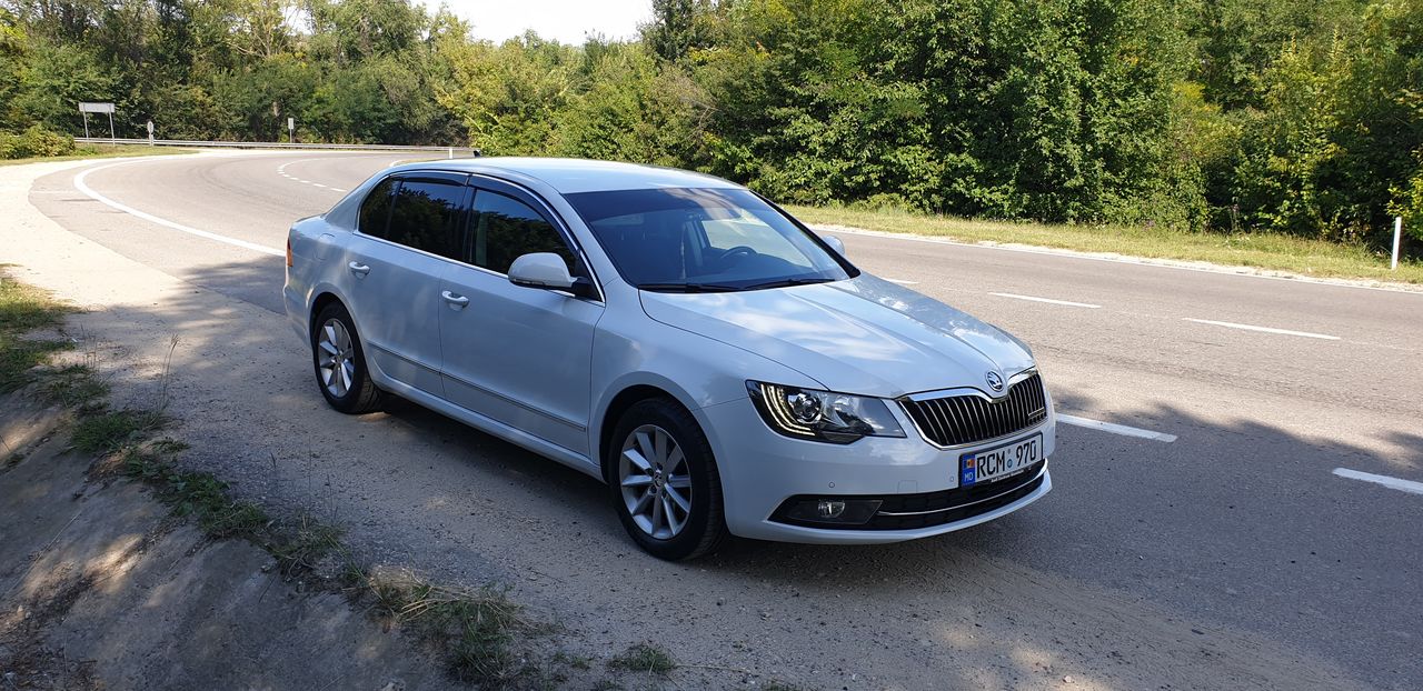 Chirie auto.  Прокат авто.  Лучшее из лучших. 24/24. Livrarea prin Chisinau.  Aeroport. foto 2