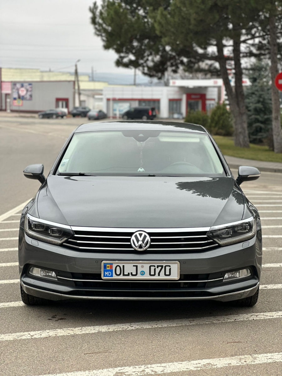 Volkswagen Passat foto 1