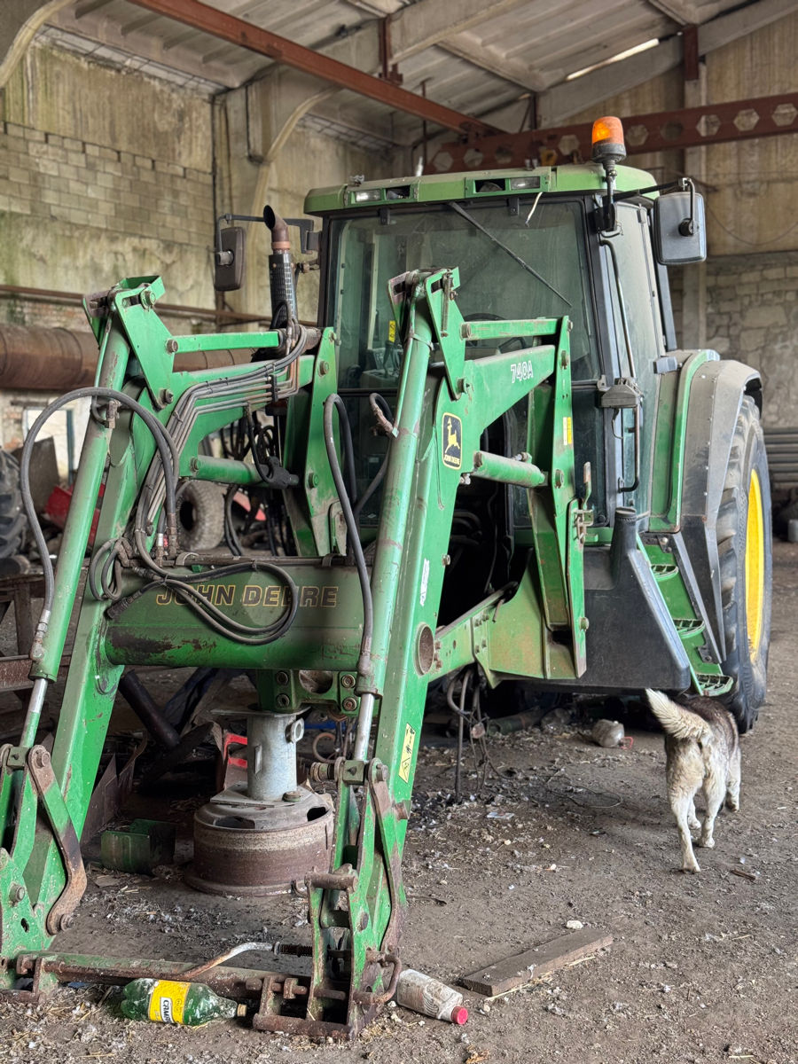 John Deere 6900 фото 1