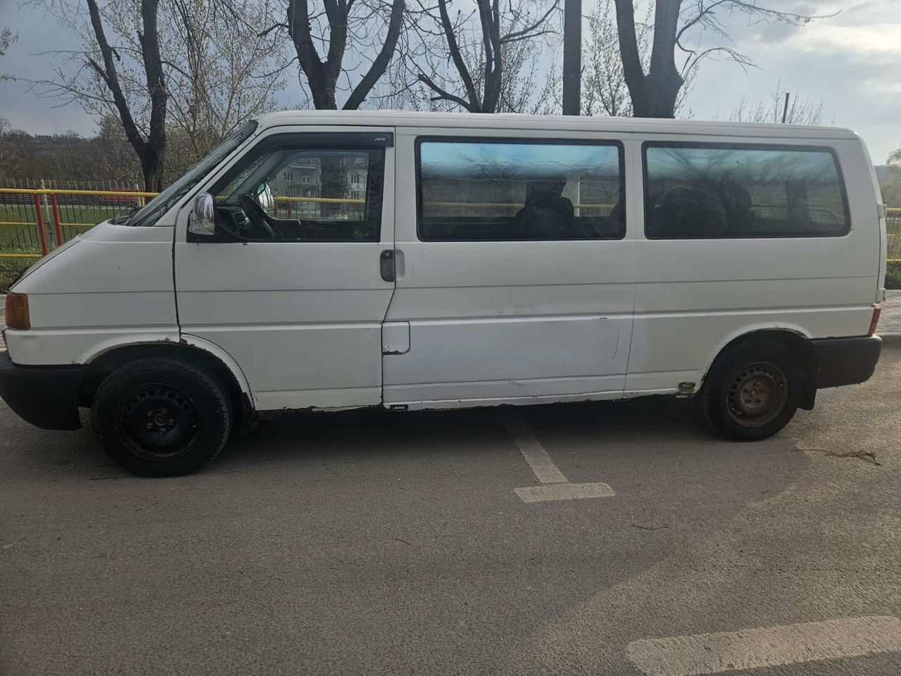 Volkswagen T4 foto 3