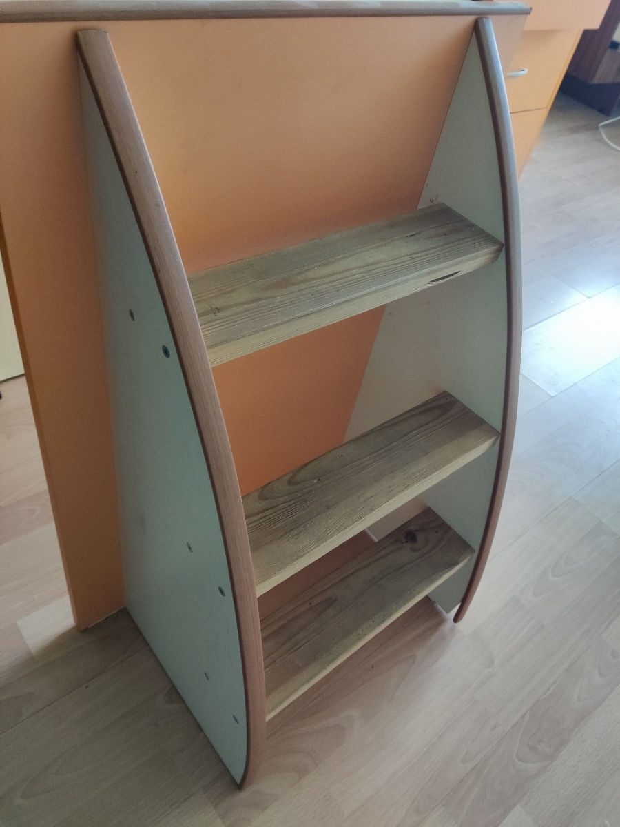 Se vinde pat la mansardă pentru copii cu zonă de lucru (second-hand) foto 4