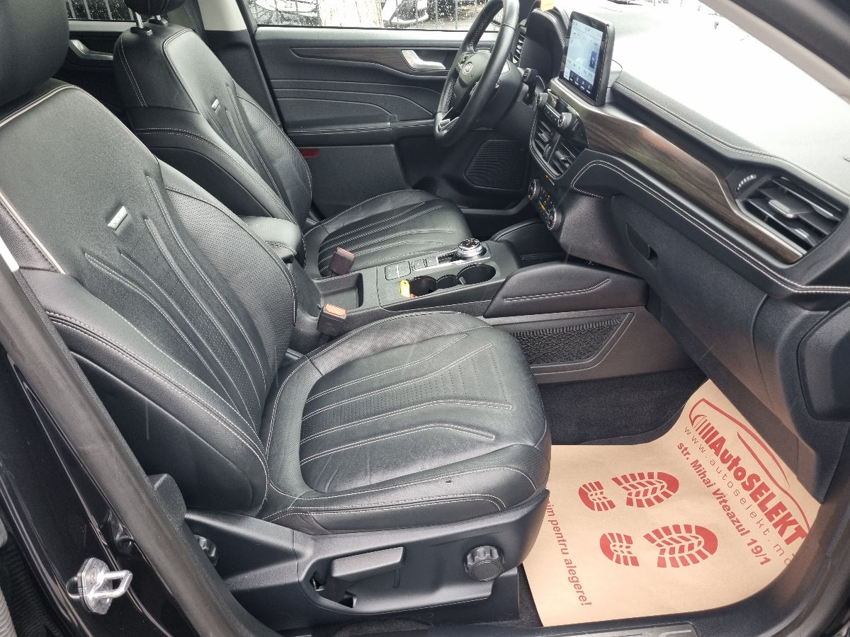 Ford Kuga 2021 photo 17
