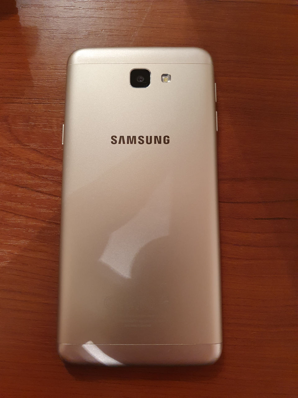 Samsung galaxy J5 Prime foto 4