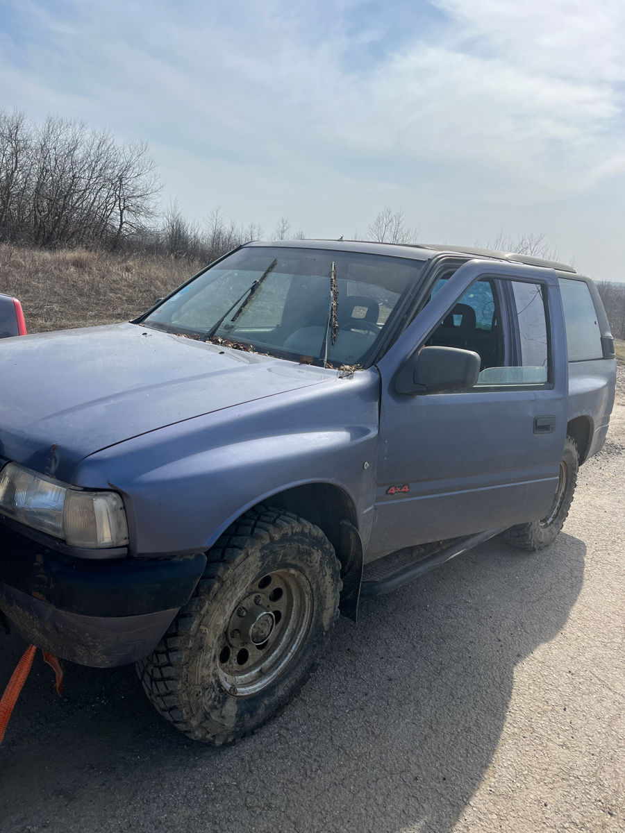 OpelFrontera