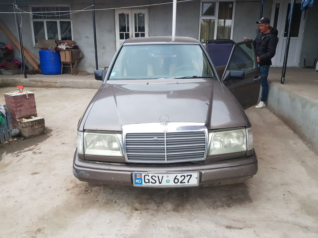 Мерседес w124 купе амг