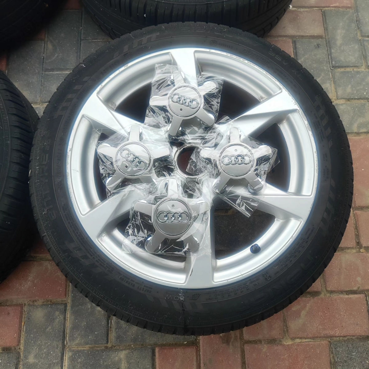 Колеса 215/50/R17 фото 5