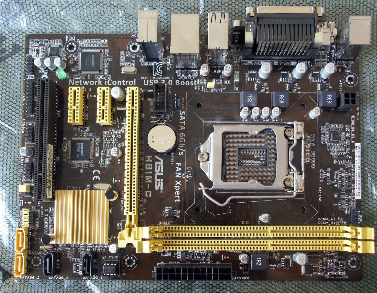 ASUS H81M-C - motherboard - LGA1150 Socket